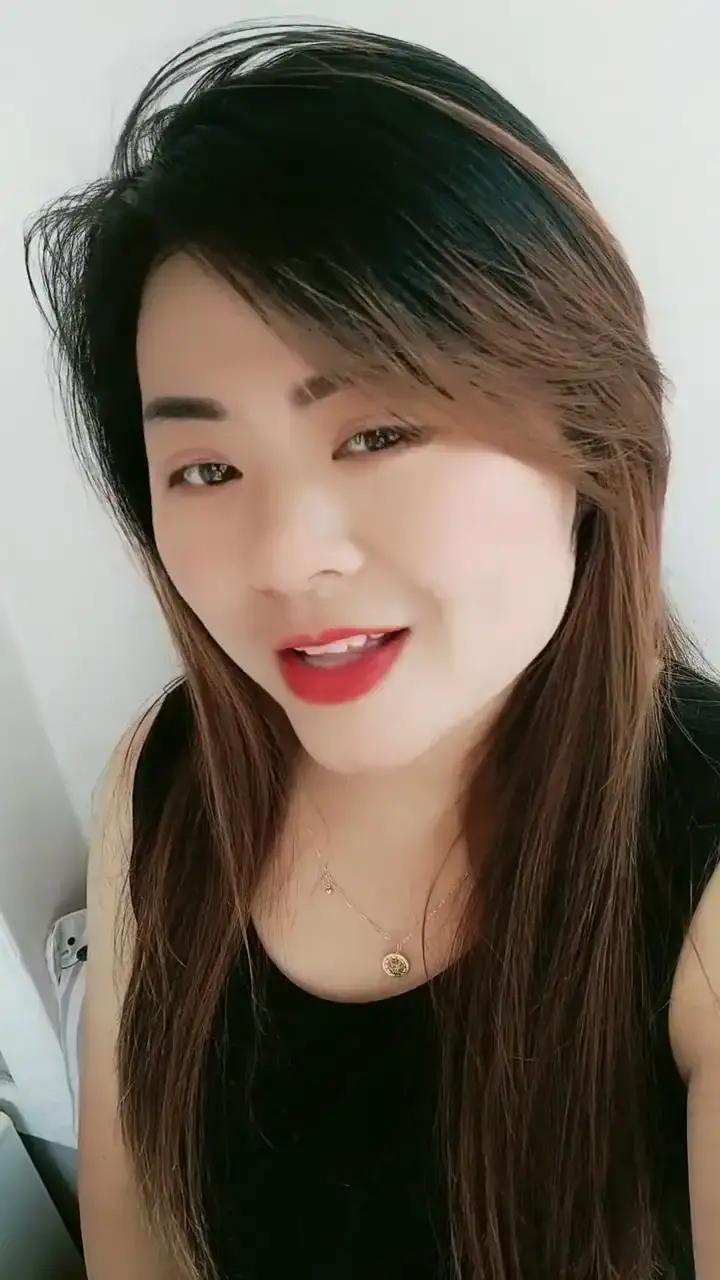 最近和几个朋友坐一起聊天，无意中聊到男人和女人好色的区别。大家看法挺一...