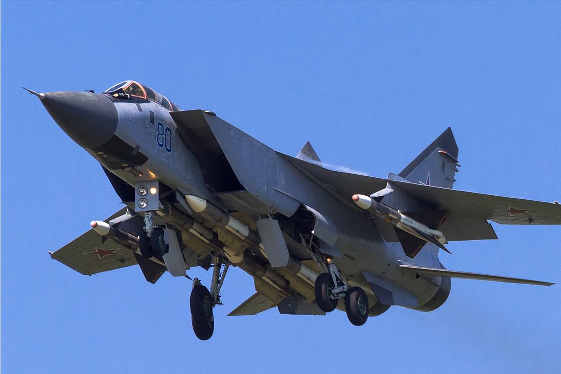 乌克兰军情局又白送俄罗斯300万美元！乌克兰军情局竟然敢去劫持俄罗斯空天军米格3