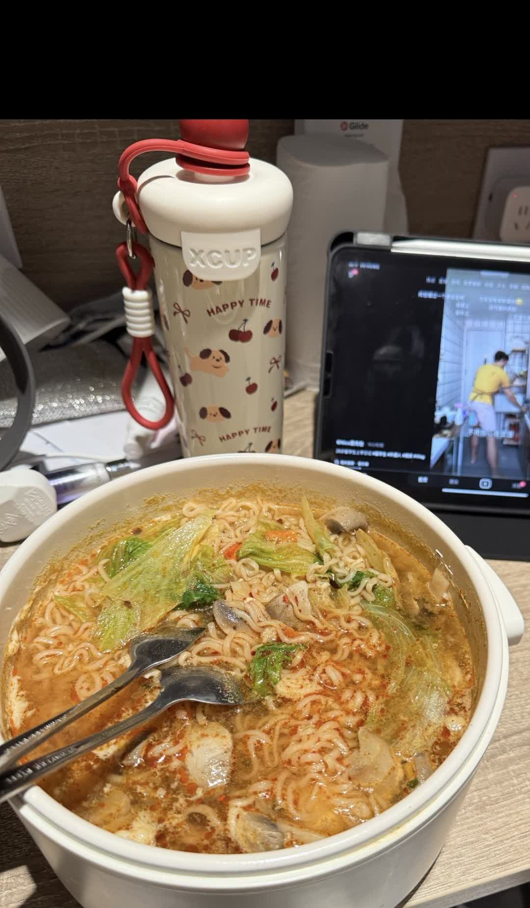 女儿顺利到达英国，安顿了下来，我们心也放下了！女儿买了二手的