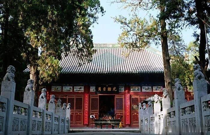 洛阳版“卢沟桥”，走“生财之道”！百狮守护！1189年落成的联拱石桥藏着巧思——