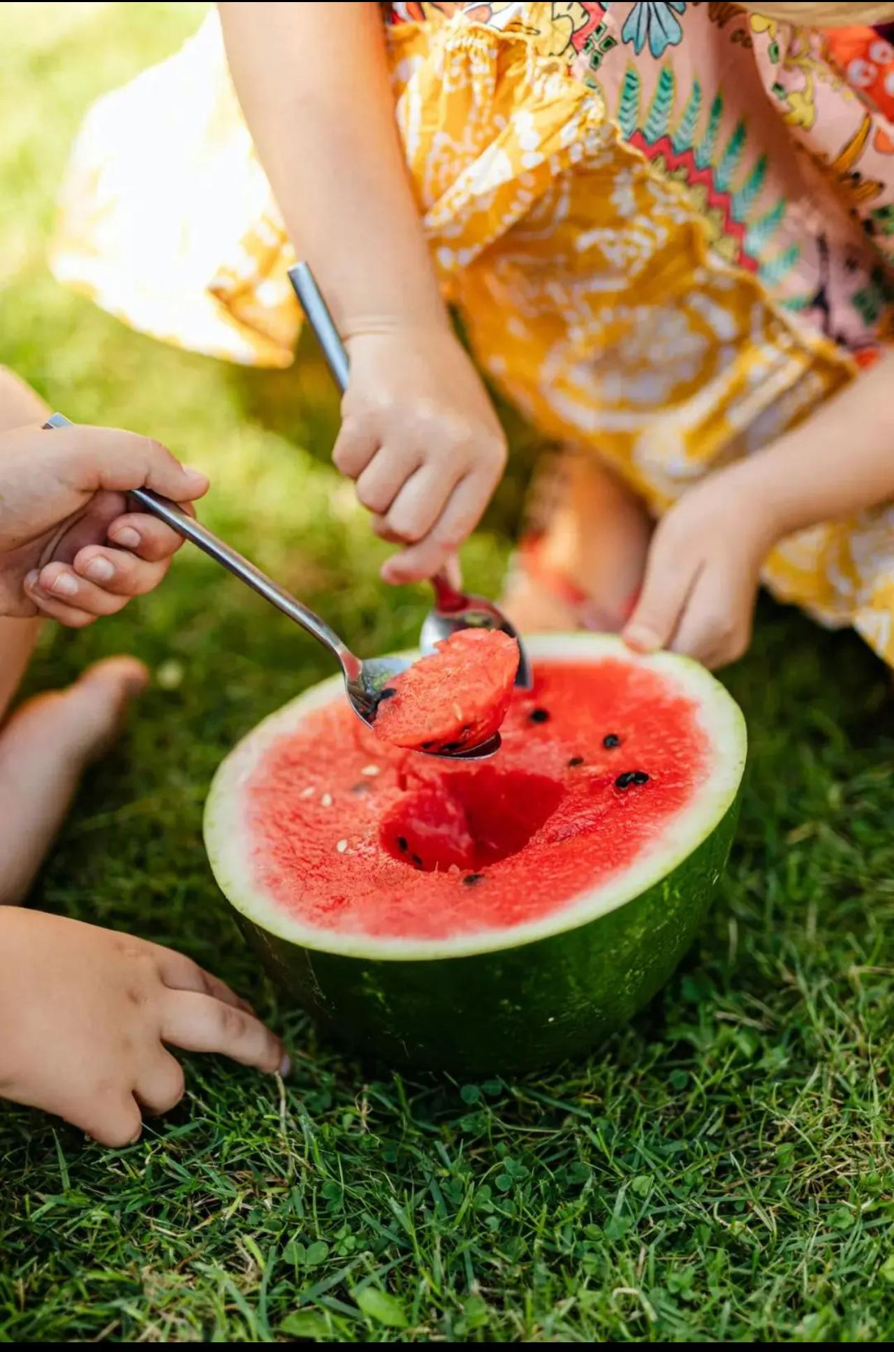 哈哈哈哈，什么情况？台湾那个网红馆长录音流出，大戏开始上演！持续吃瓜中：馆长健身