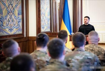 谈判暂停，泽连斯基死心了当地时间3月25日，俄罗斯外交部副部长、俄谈判组成员加