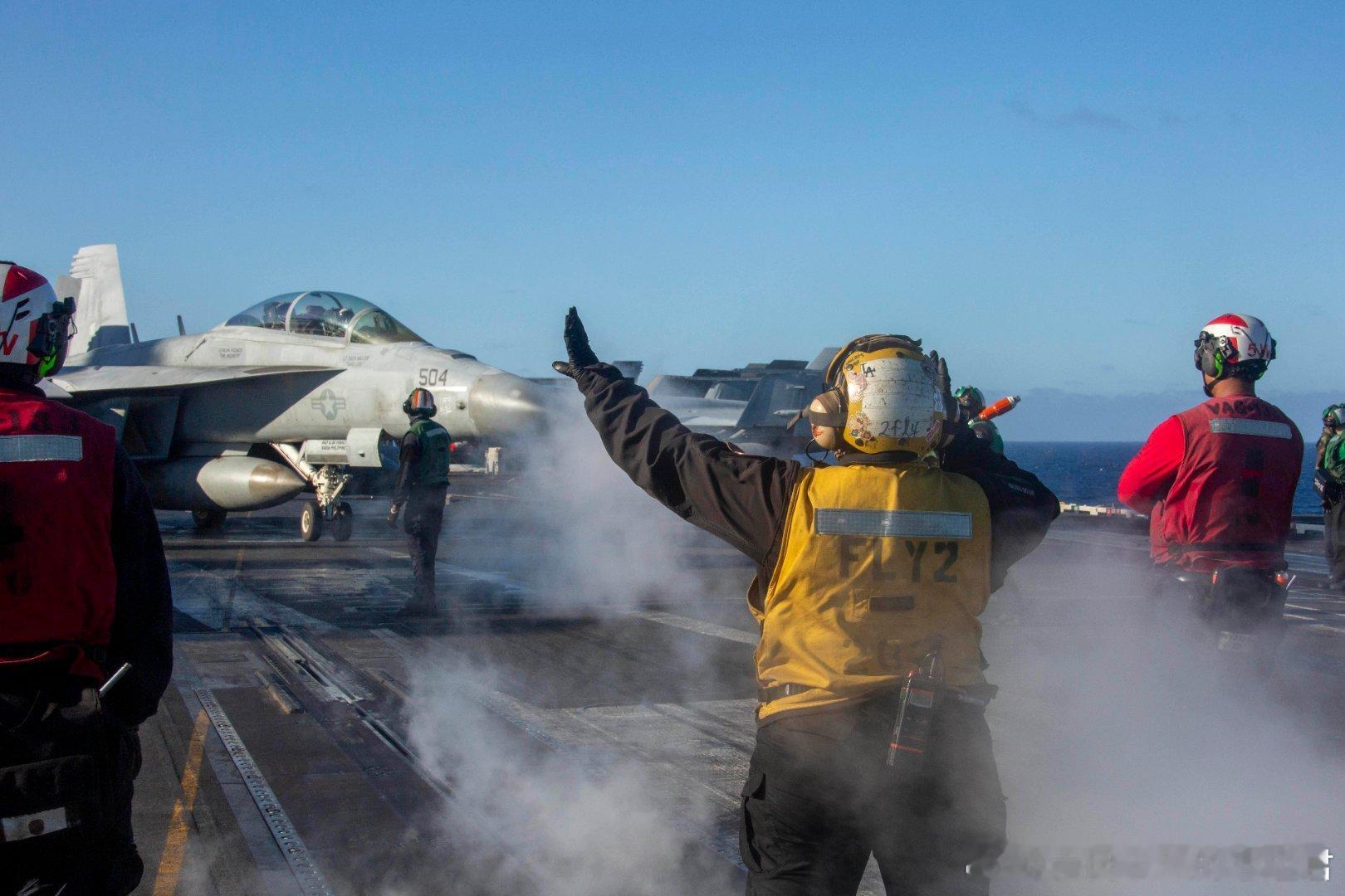 USSAbrahamLincoln(CVN72)在太平洋​​​