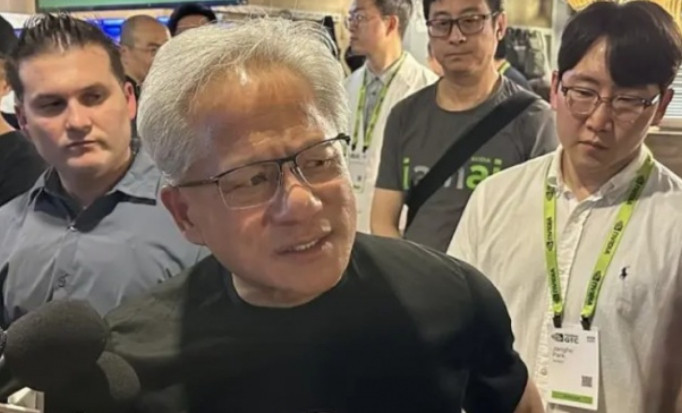 【韩媒称黄仁勋访韩首站选在T1网吧】曝黄仁勋将与Faker会面英伟达首席执行官黄