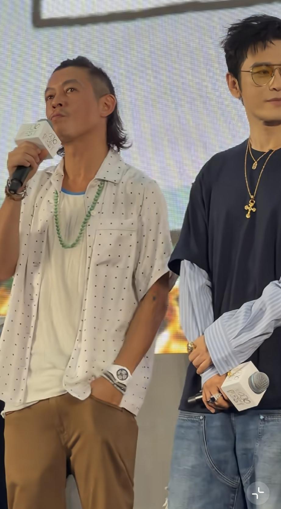 8月21日，陈冠希与黄晓明一同在上海参加MOJOFEST趣藏嘉年华2026，黄晓
