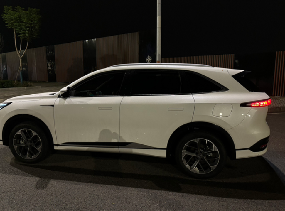 有没有四代75车主遇到同样的问题！前天晚上，我冷车启动车辆后转速直接就显示70