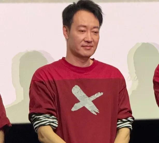 男同事说辛柏青这个男人以后要是找了其他老婆，绝对不要去怀疑他对朱媛媛的爱没有