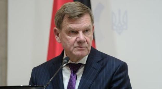 德国外长：欧盟将不再讨论向乌克兰转移被冻结的俄罗斯资产2月25日，德国外长瓦