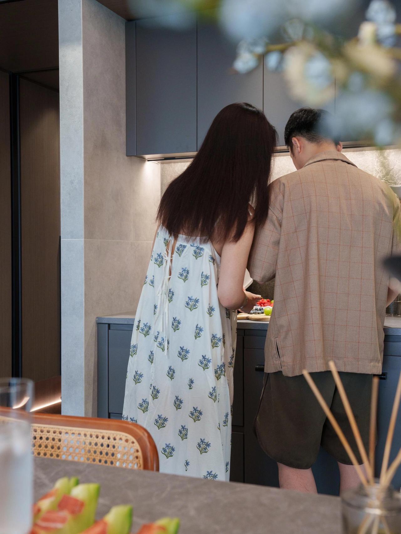 他们84㎡的小家，看起来像184㎡那么敞亮。今天分享的是一位广州男生的家，套