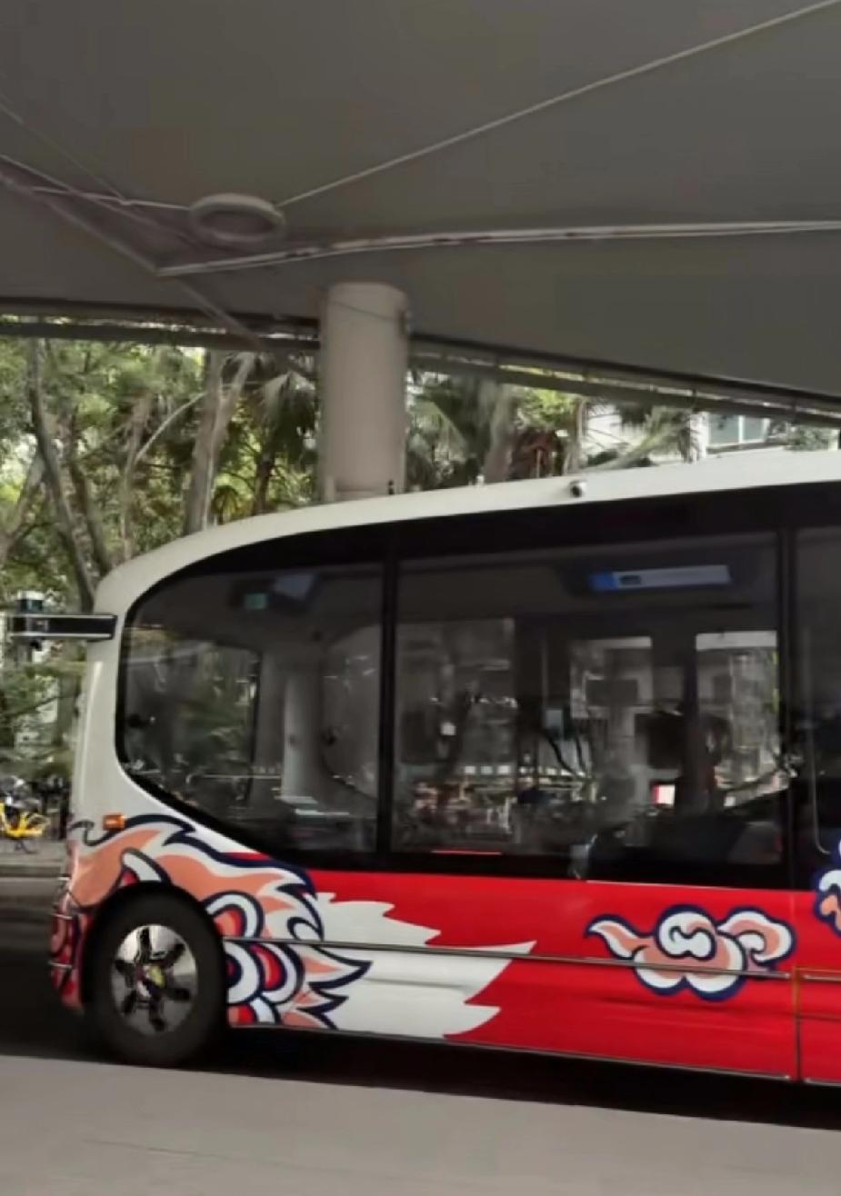 广州的公交车竟然已经升级到这种地步最近一个朋友分享了一段视频，引起了很多网友的