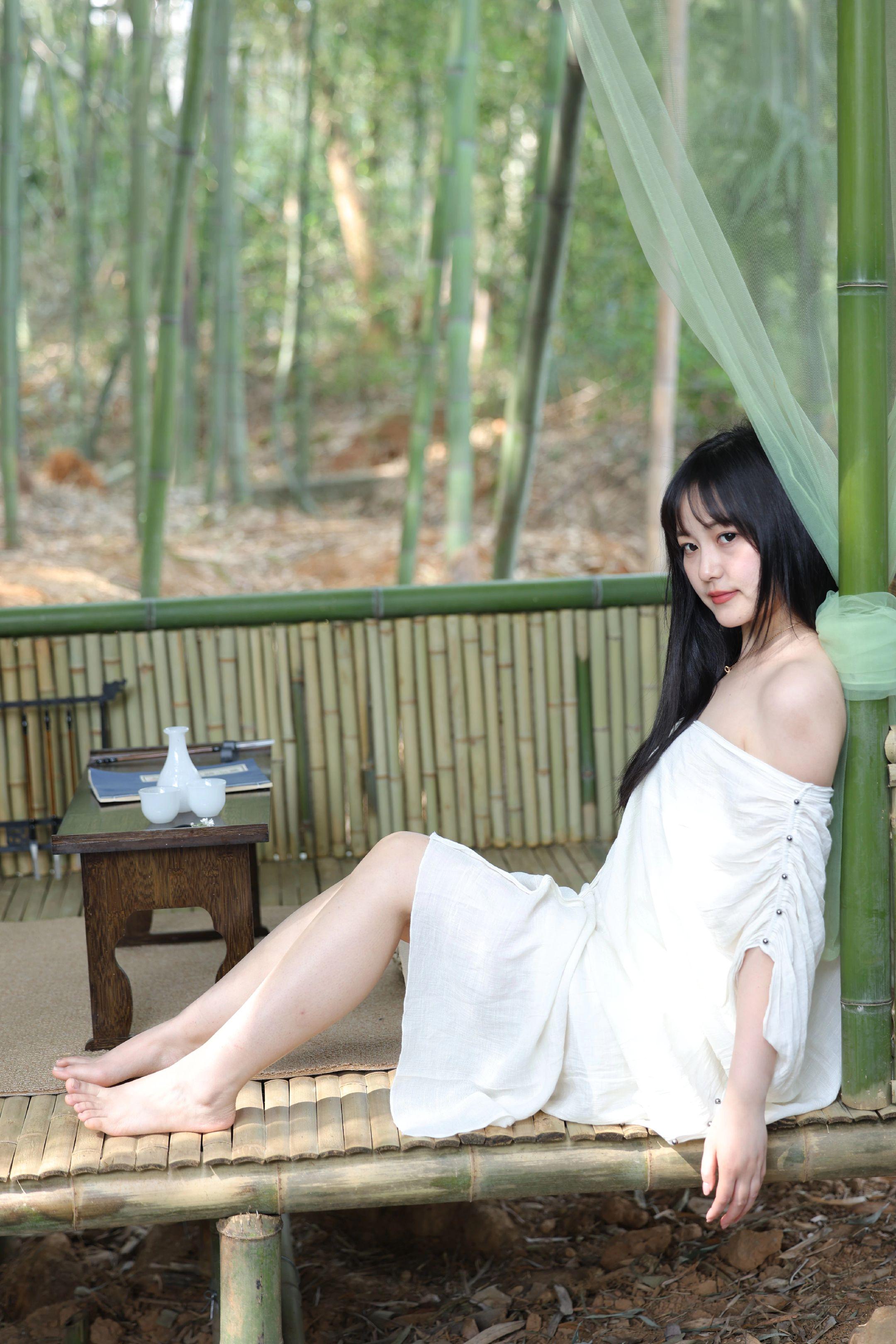 甜美女孩 户外拍照 少女写真 文艺小清新 户外摄影