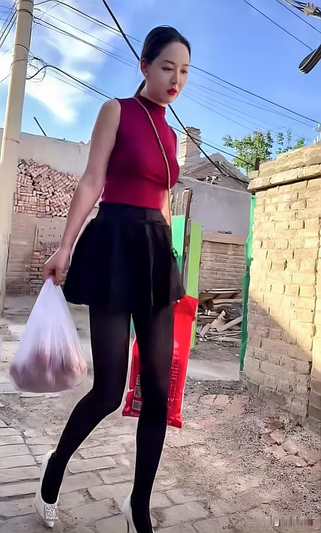 50岁的我，离婚带个孩子，好容易找了个二婚单身59岁的他，就想图给孩子有个
