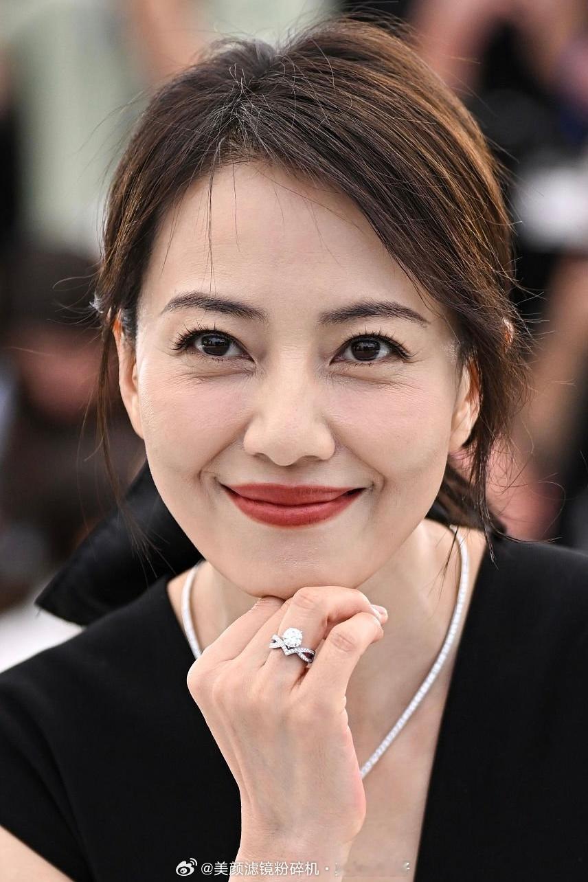 高圆圆高圆圆白头发​​​