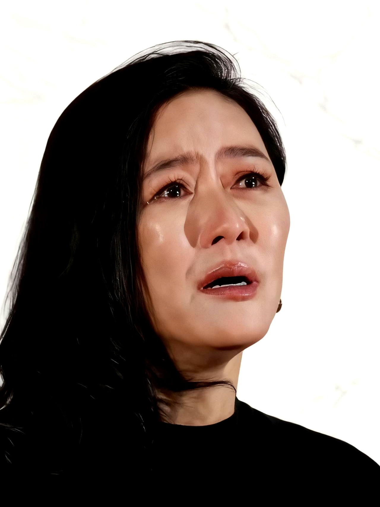 田海蓉这次输在票房，是败给自己的肢体语言，看她泪洒现场挥手飞吻...