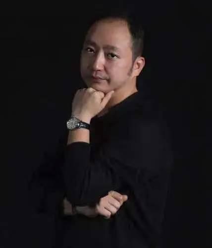 钉钉创始人陈航，要求团队早9点打卡、午休13点14分必须在岗、大年初四全员返工
