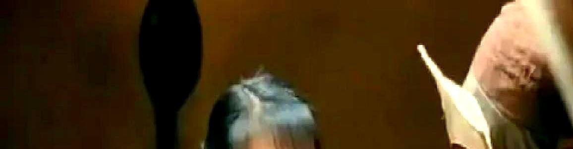 北影最新教材，竟然在认真教学生怎么“应付审查”。而效果是，学生毕业作品里的“高