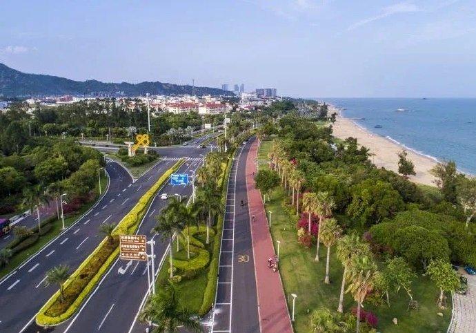 厦门的财政收入接近千亿！2025年厦门市地方财政收入为961.10亿，增长2