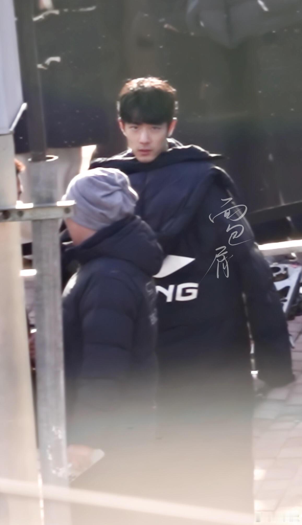 有一只肖企鹅🐧啊，他萌萌嘟肖战