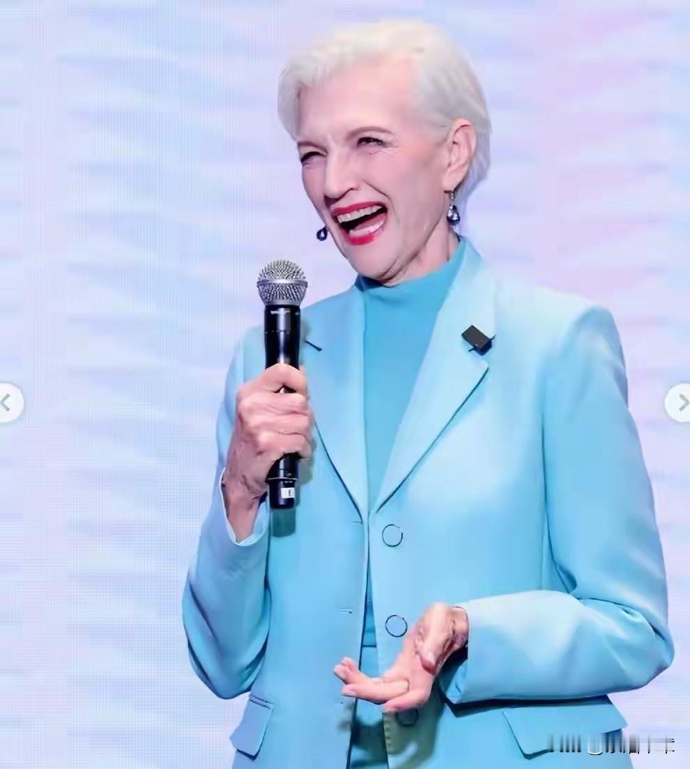 梅耶·马斯克，不只是漂亮妈妈，更是榜样梅耶·马斯克啊，以前是南非小姐，所有人