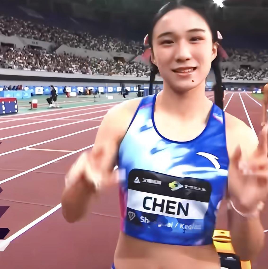 我有一个强烈的预感，咱们的女子200米短跑马上就要出冠军了！这话可不是乱