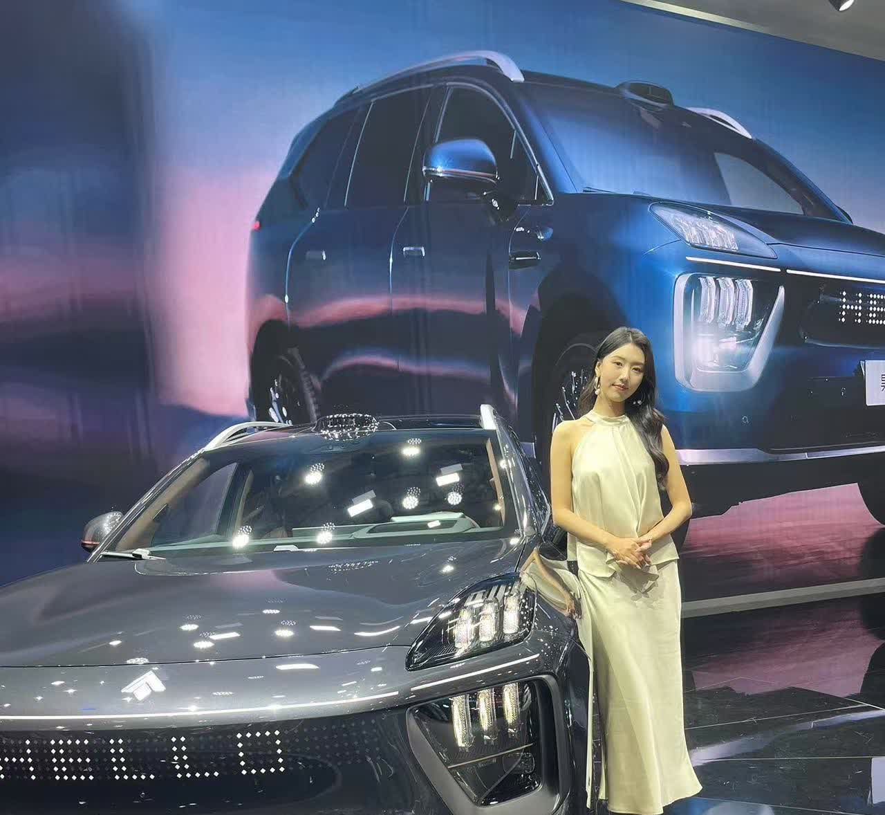听我一句劝，2025年买车不纠结：1.40万—买理想L9！2.30万
