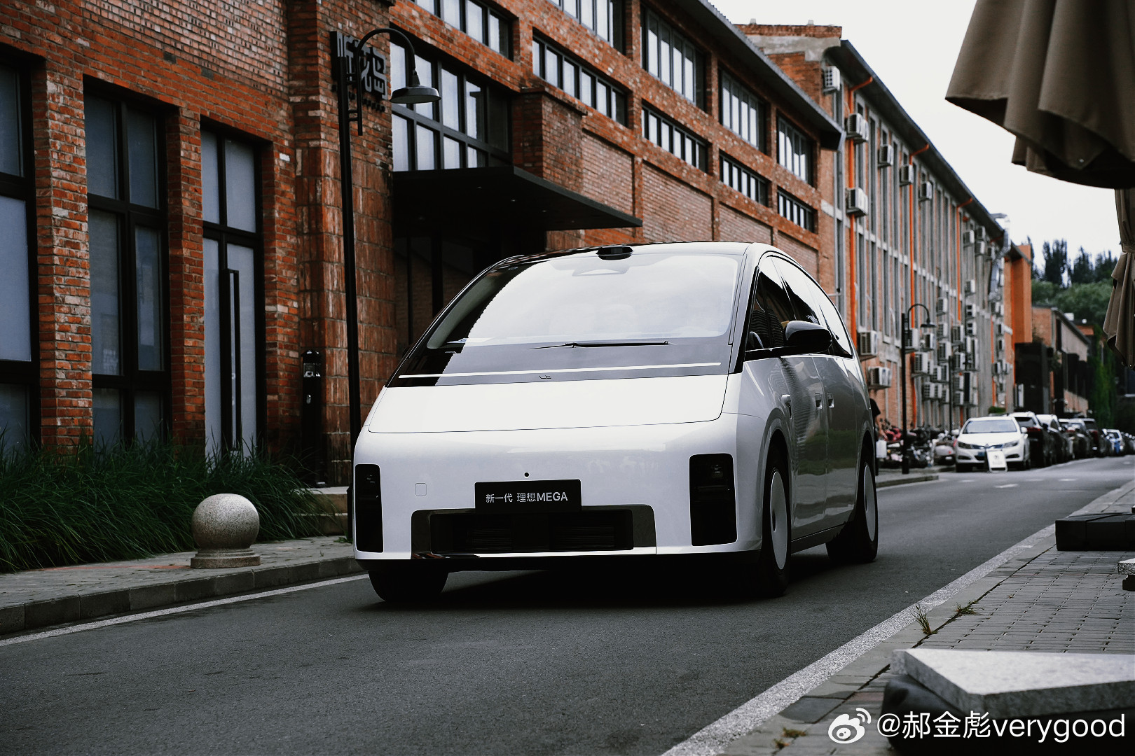 新一代理想MEGA外观内饰全解析图片#理想旅行家#新一代理想MEGA全网首测#新一代理想MEGA#辽