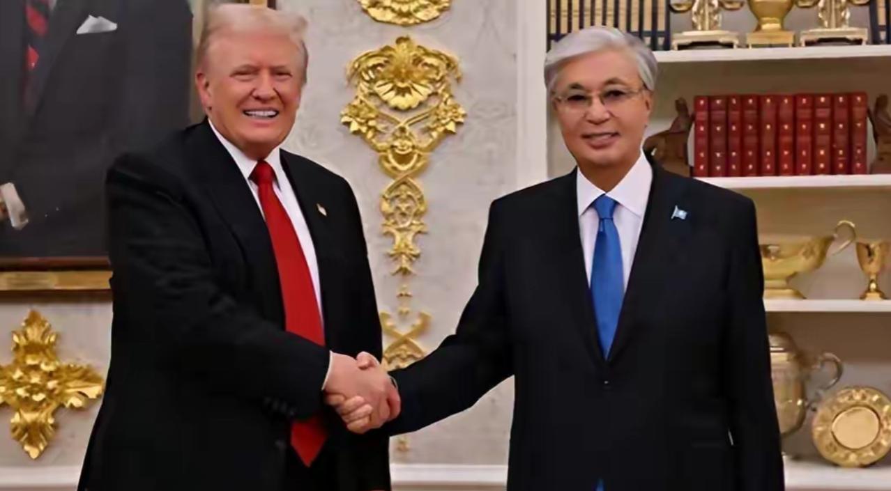 痴心妄想！哈萨克斯坦居然把赌注押在了美国身上，想让美国给他修铁路。说白了，明