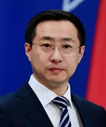 中国刚刚发布对欧洲的14家实体进行制裁，然后第一家公司名义上是意大利的，实际