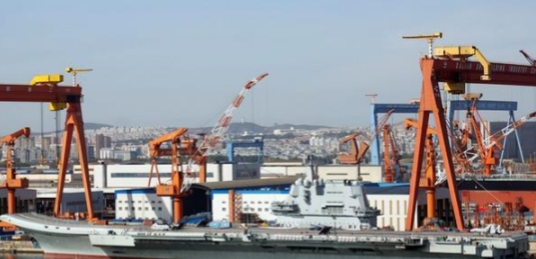 韩国和日本造船厂本以为能接下美国军方的大船订单，捞上一笔，可美国却说不能用中国的