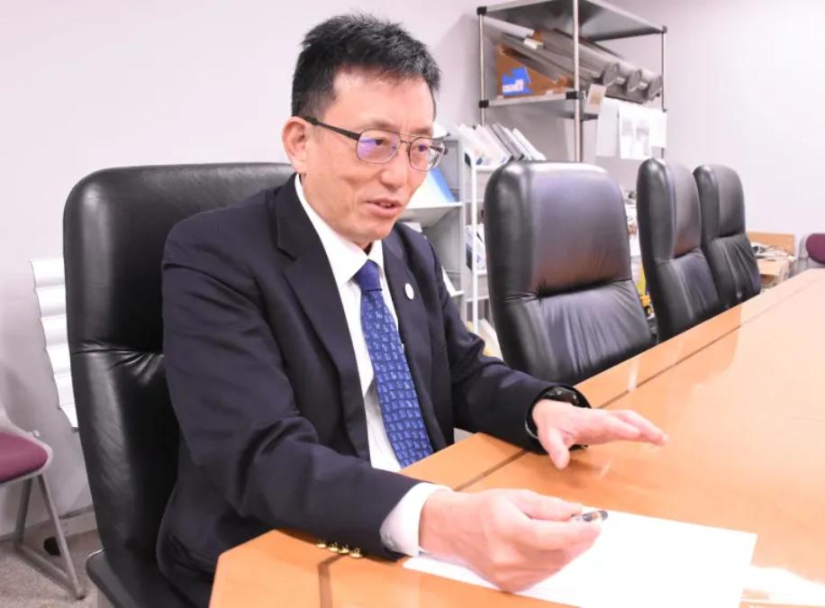 日本稀土专家：获取的唯一途径是和中国搞好关系日本《共同通信社》记者岩村賢人，与