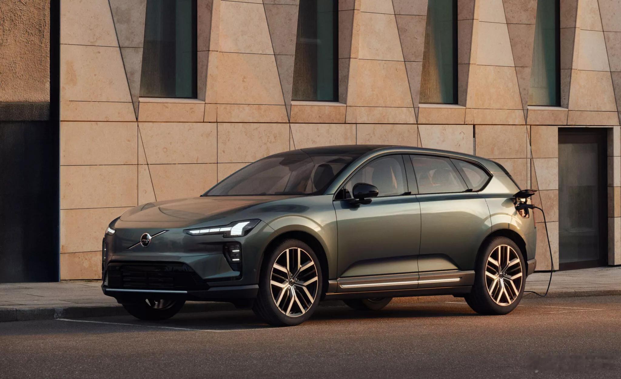 名车志新闻【纯电中型SUV，沃尔沃EX60全球首发】新车剑指全球最大的电动细