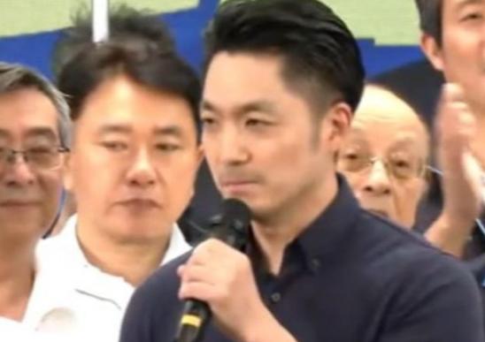 民进党“立委”沈伯洋正式参选台北市长后，面对网友发问“对于台北市南港区有什么想象