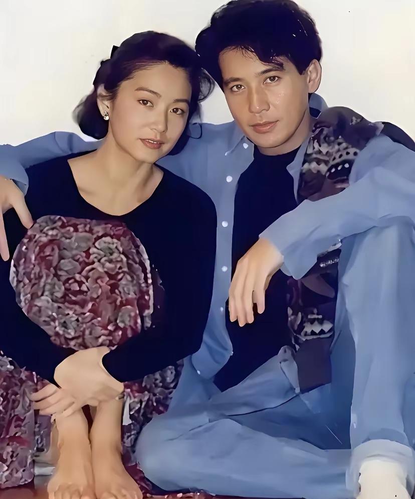 秦汉当年的颜值不比黎明差，看看秦汉的颜值当年也是美男子一个，在黎明还没有出道之前
