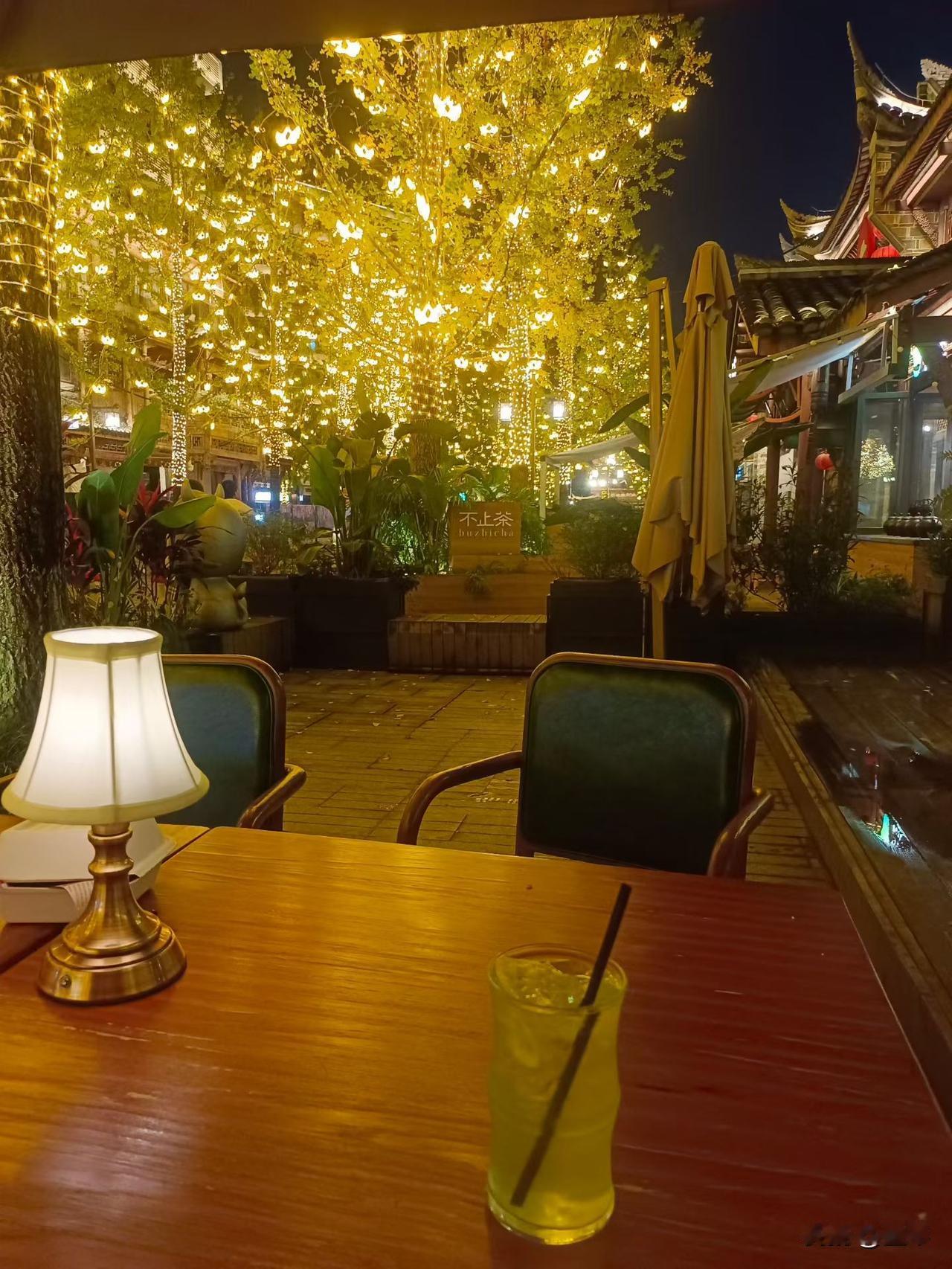 读研究生了，家里到底要不要给钱？身边好多朋友问我：“孩子读研开销大，是