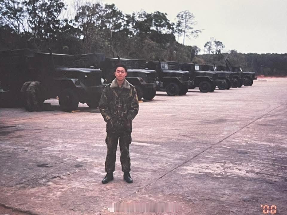 驻金门的伪台陆军火箭炮部队，目标直指厦门据图1退役台军描述，其服役时在43炮指