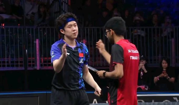 王楚钦3：0卡塔，赛后一直说："Sorry~Toomuchluck."