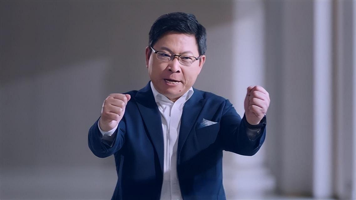 这下终于明白余承东为啥发火了。上海，男子不想妻子查到行车轨迹，特意关闭定位授权，