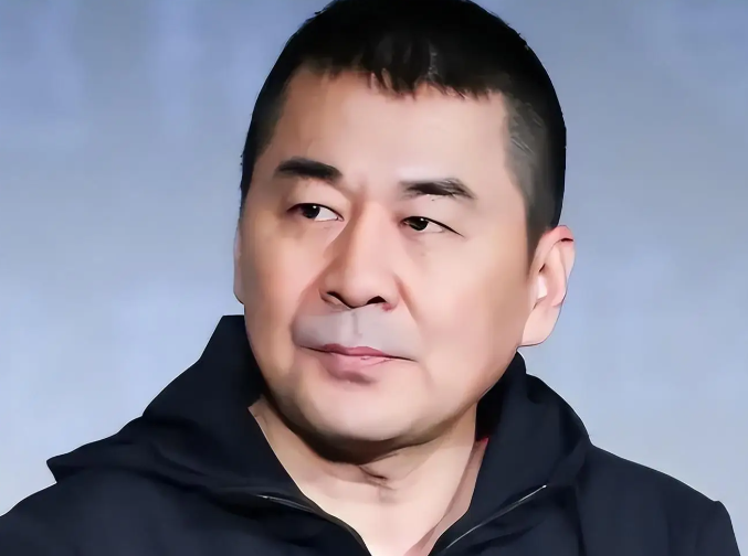 真诚才是必杀技！陈建斌调侃秦海璐的老公“长得丑”，秦海璐没有跟着笑，也没给台阶，她承认，丈夫外形不算