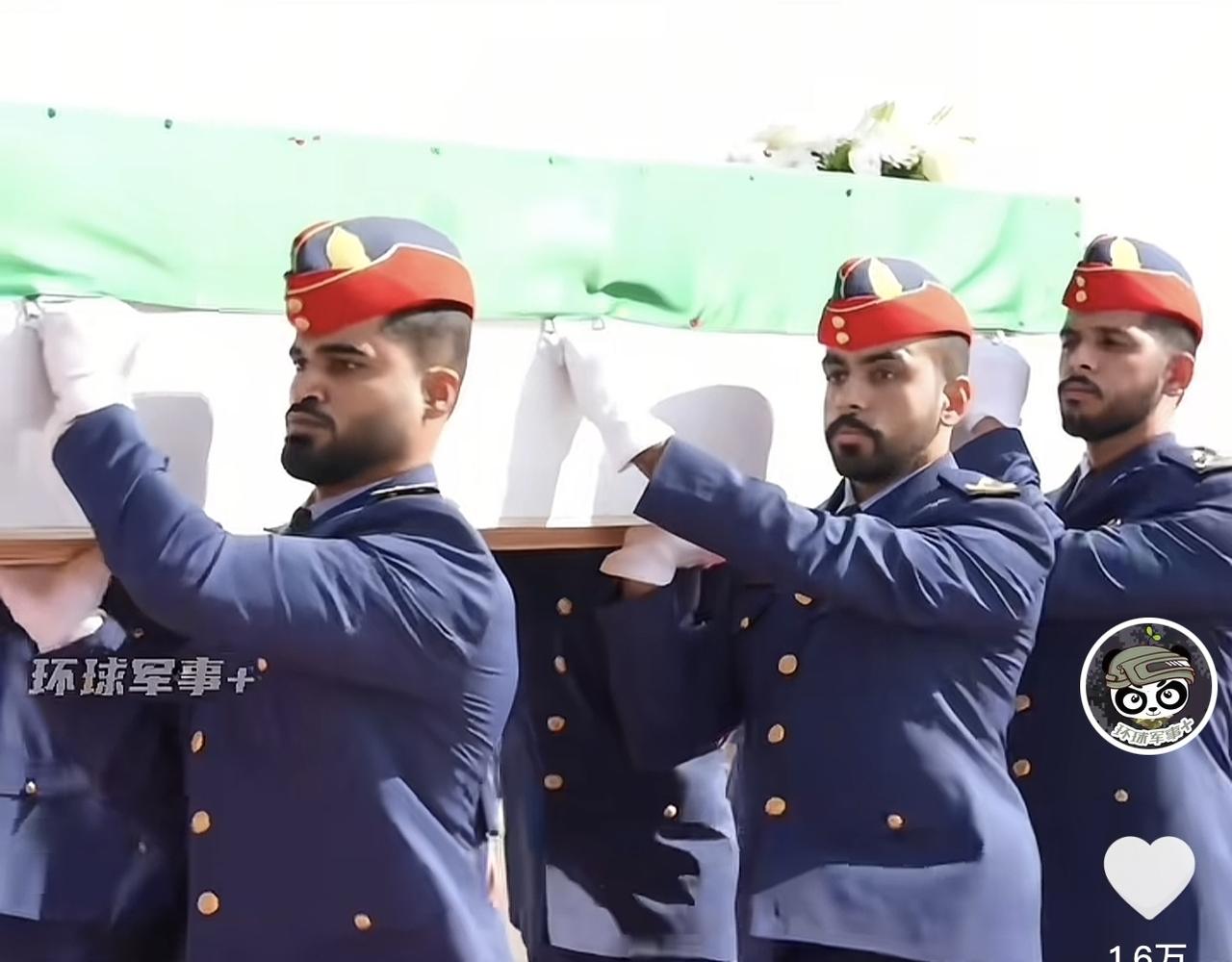 11月22日，印度派出专机将在阿联酋空展中失事的“光辉”战斗机飞行员的遗体接送回