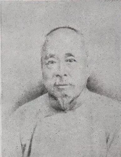 1930年，一广东富商生病了，来找“神医“范文虎诊治，后者没有说话，只是拿来笔墨
