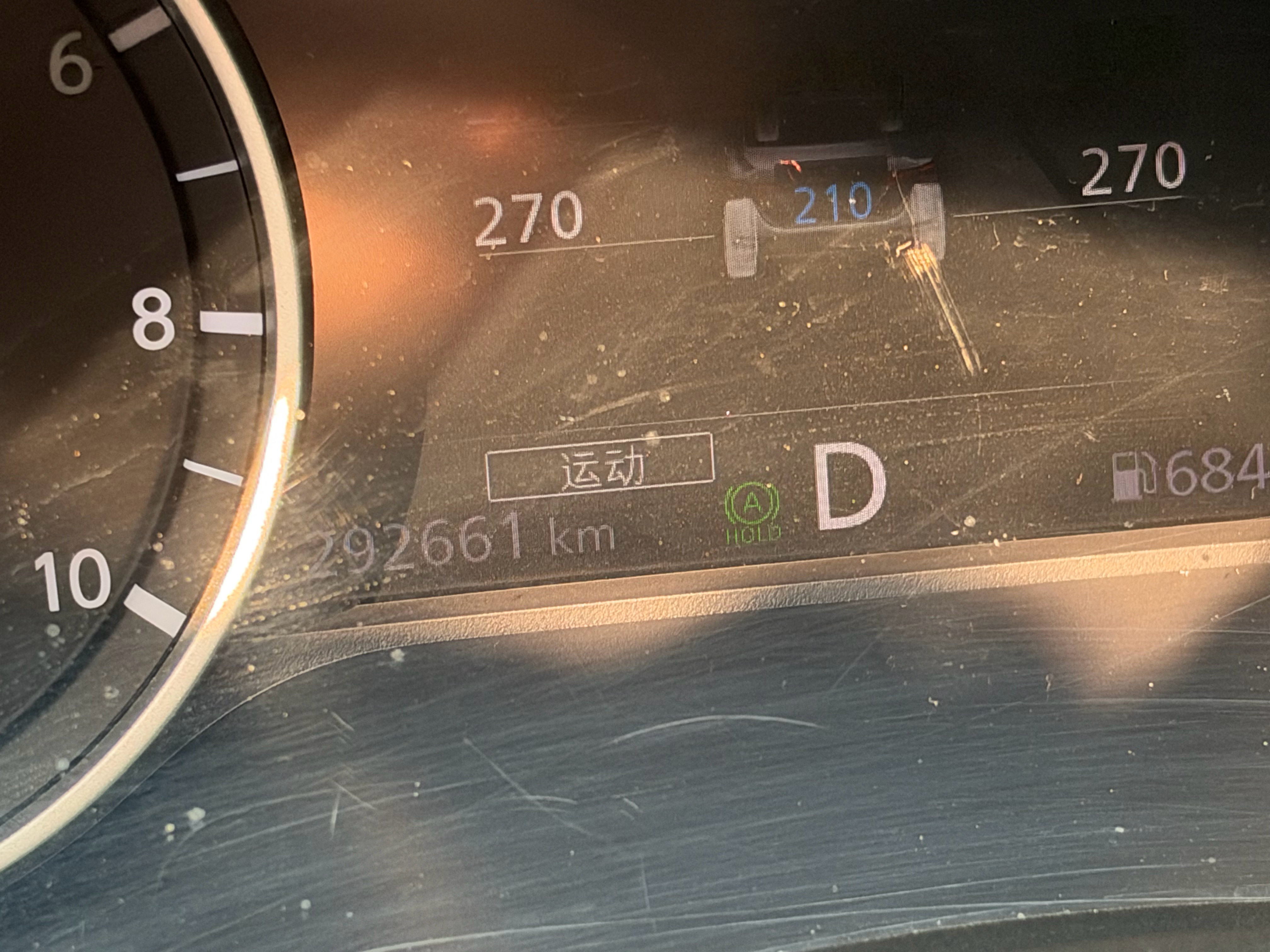 打车打到一台30万公里的轩逸E-Power师傅自述只换过一根下摆臂，秋天不开空调