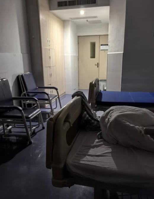 “真是让人唏嘘！”天津河东区一名男子确诊脑梗后住院治疗，本来病情逐渐好转，谁知住