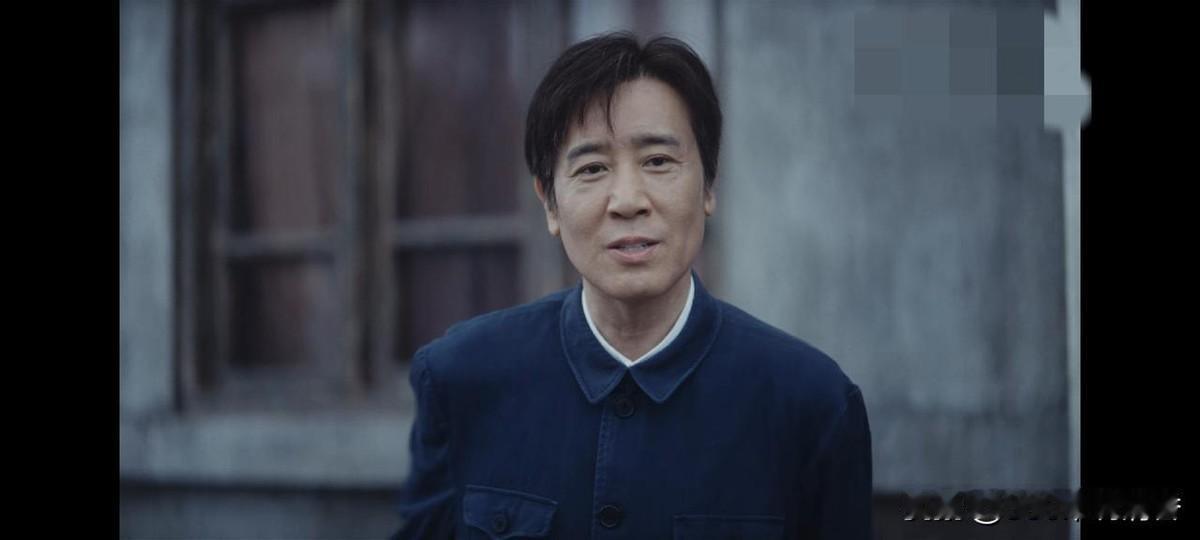 一个在法庭上说“法之重器，一定要慎之又慎”的律师，散庭之后，卑微地跟人乞求：带我
