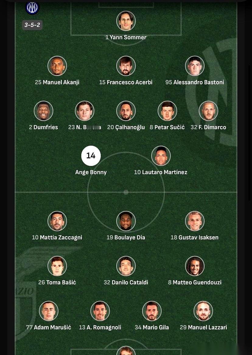 球进了。我却慌了。真的，劳塔罗那一脚世界波钻进网窝的时候，我心里“咯噔”一下，