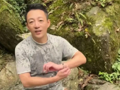 原谅你了，汪小菲！原来孩子们是真的喜欢跟爸爸在一起！刚刚，汪小菲直播，果然带着孩