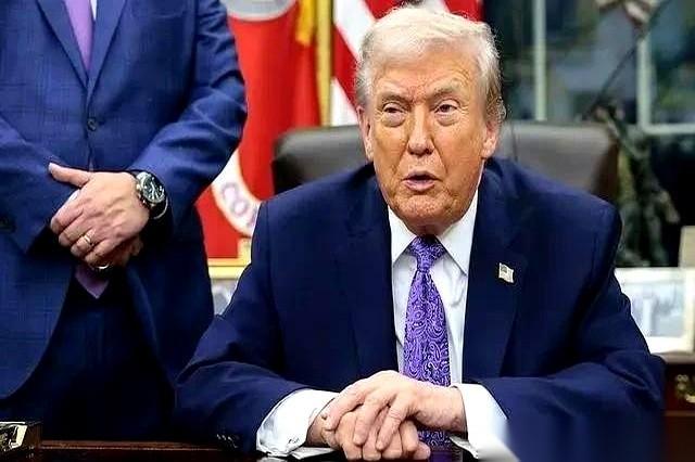 这是一场看着让人直冒冷汗的国际大戏。希拉里一句大实话揭了老底：以色列劝了前面好几