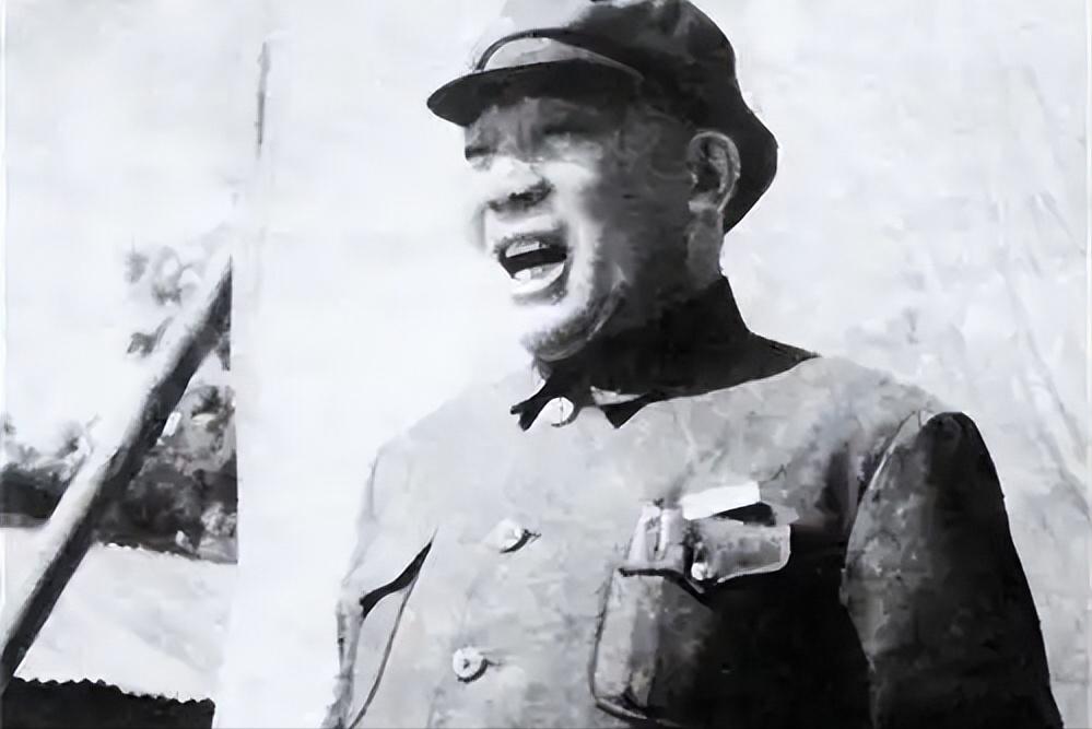 "错批一人，误增三亿"——这句流传甚广的说法，让无数人坚信马寅初是计划生育的首倡