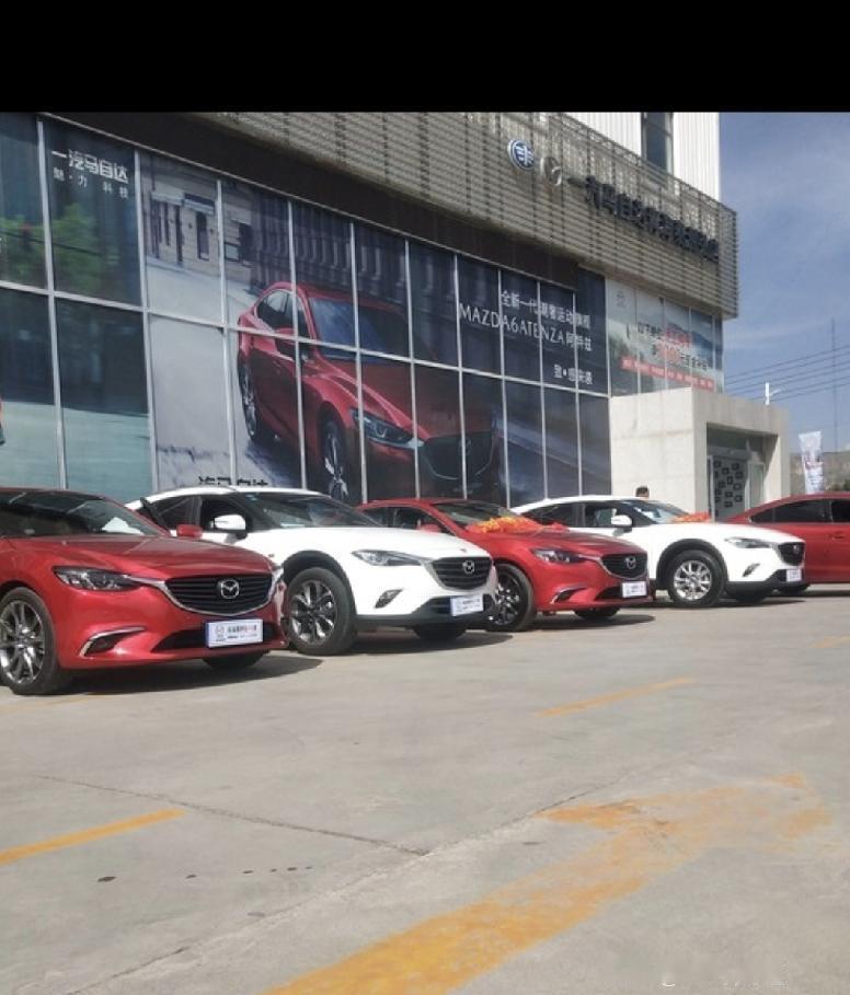 合肥一消费者称试驾中轮胎漏气，被4S店索赔1400元，车主：全程按指定路线正常