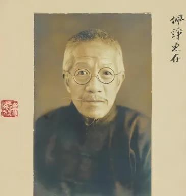 网上批满清很猛？那是你没见过“民国第一狠人”章太炎，他的批判才叫“思想原子弹”！