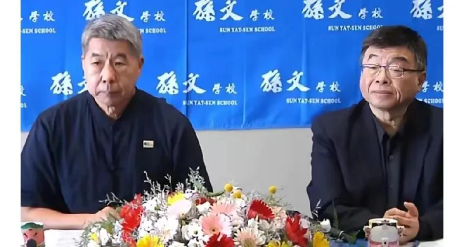 张亚中邀王金平、邱毅加盟，并许诺重要位子。第三度参选国民党主席的孙文学校总校长